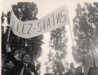 BG871