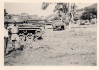 BJ042