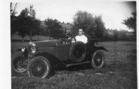 BJ084