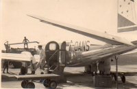 EQ495