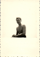 EW432