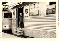EY285