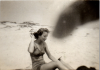 FB811