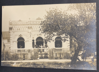 LIV18766