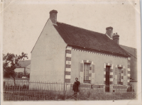 LIV18958