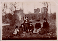 LIV18964