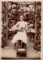 LIV18986